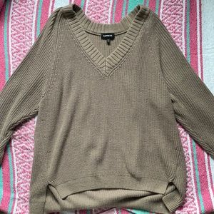 Express Chunky Oversized Brown V Neck Sweater